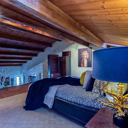 Sardinia Re - Cavour Loft Sea View