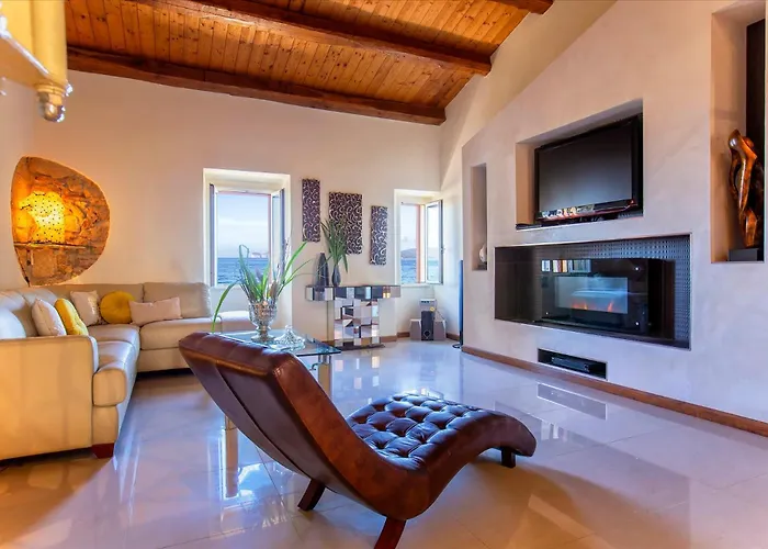 Sardinia Re - Cavour Loft Sea View