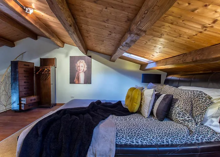 Sardinia Re - Cavour Loft Sea View