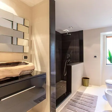 Apartamento Sardinia Re - Cavour Loft Sea View